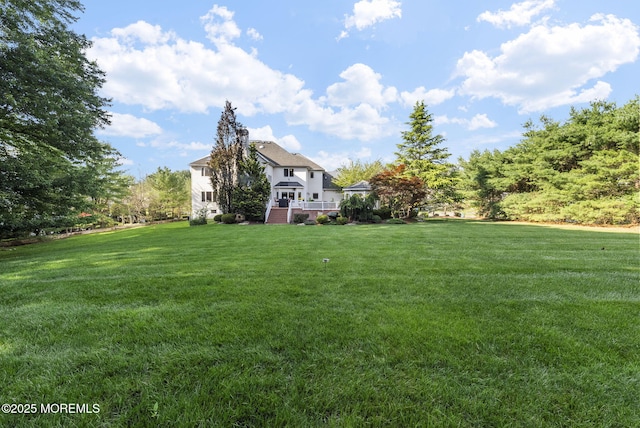 320 Sinclair Ct, Morganville, NJ 07751 - view of grassy yard