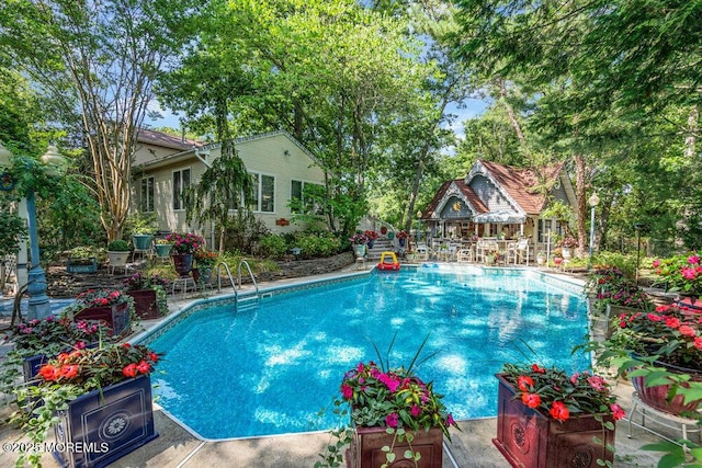 523 Pheasant Ln, Toms River, NJ 08753