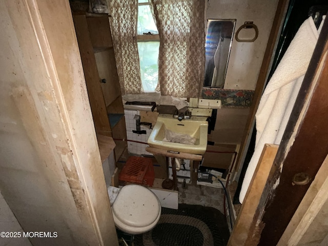 5 Porter Rd, Howell, NJ 07731 - bathroom featuring plenty of natural light