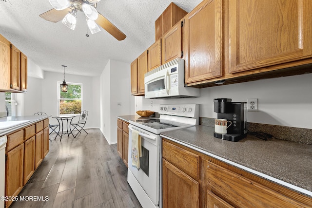 107 Deerfield Dr, Manahawkin, NJ 08050 - photo 14