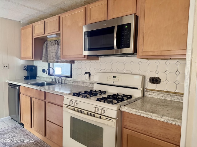 1408 Anvil Way, Toms River, NJ 08755 - kitchen with stainless steel appliances, backsplash, light countertops, and light tile patterned flooring