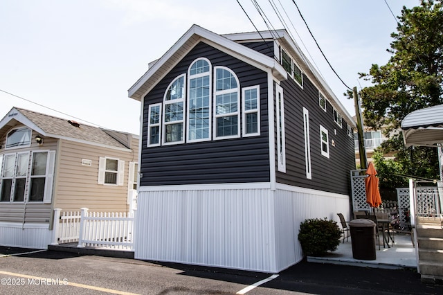 37 15th Ave, Seaside Park, NJ 08752 - view of side of property with a patio