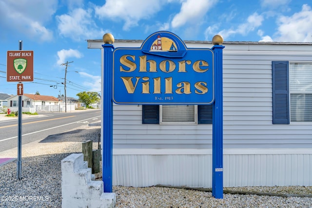 37 15th Ave, Seaside Park, NJ 08752 - exterior view