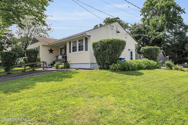 216 Main St, Port Monmouth, NJ 07758 - view of front of home featuring a front yard