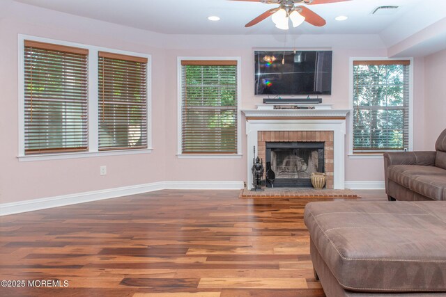 223 Kelly Lynn Ln, Brick, NJ 08724 - living area featuring a ceiling fan, wood finished floors, a fireplace, and recessed lighting