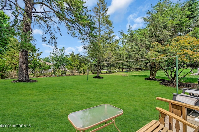 106 Northumberland Dr, Toms River, NJ 08757 - view of green lawn