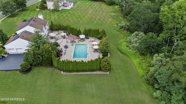 32 Langeveld Dr, Freehold, NJ 07728 - bird's eye view of a pool