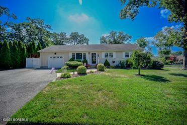 241 Lester Rd, Toms River, NJ 08753 - photo 36