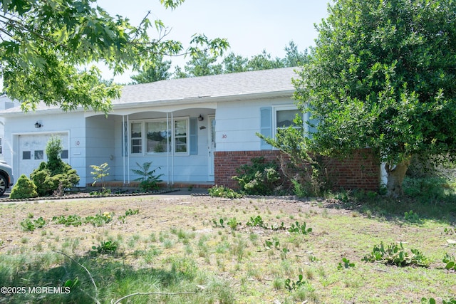 30 Sherwood Ln, Toms River, NJ 08757 - single story home featuring brick siding