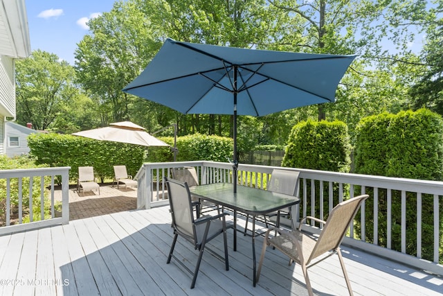 3 Thompson Ln, Manalapan, NJ 07726 - deck featuring outdoor dining area