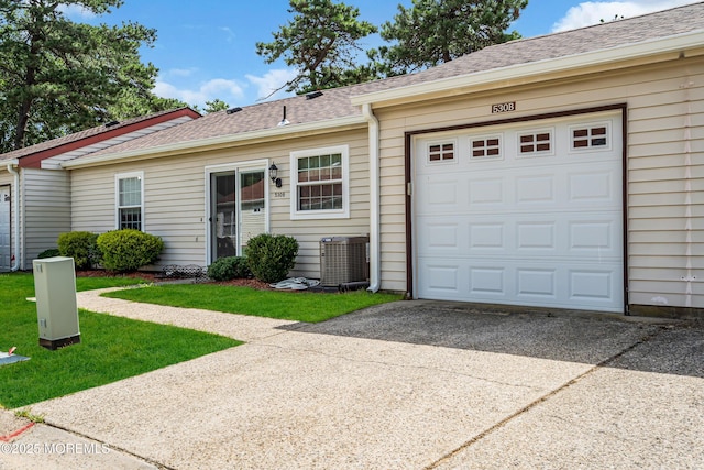530B Sheffield Dr, Manchester, NJ 08759 - single story home featuring driveway, roof with shingles, and an attached garage
