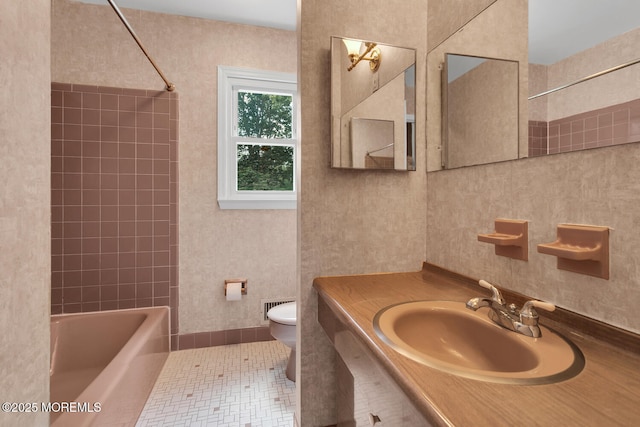 11 Woodmere Dr, Eatontown, NJ 07724 - photo 14
