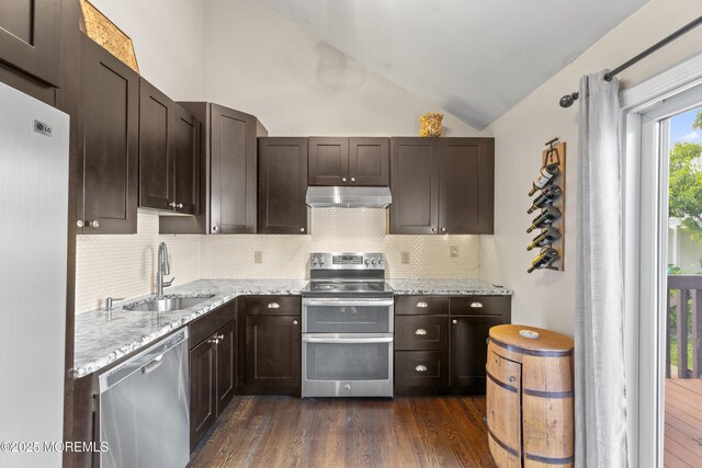 62 Grace Dr, Old Bridge, NJ 08857