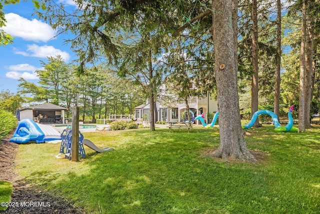 1218 W Park Ave, Ocean Twp, NJ 07712 - view of grassy yard featuring an outdoor pool