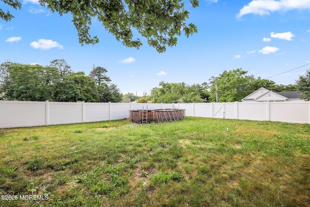 18 4th Ave, Toms River, NJ 08757 - view of fenced backyard