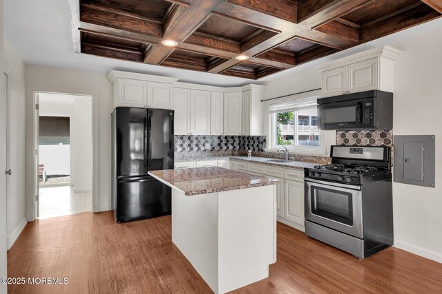 103 Mermaid Rd, Toms River, NJ 08753 - photo 18