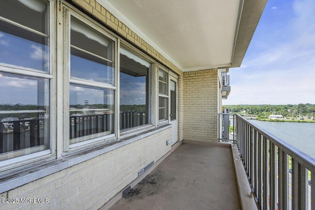 510 Deal Lake Dr Unit 8F, Asbury Park, NJ 07712 - balcony with a water view