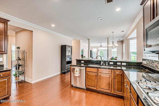 90 Wintergreen Dr, Manalapan, NJ 07726 - photo 13