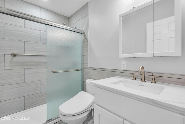 81 Falmouth Ave Unit 72, Whiting, NJ 08759 - full bathroom featuring tiled shower, vanity, and tile walls