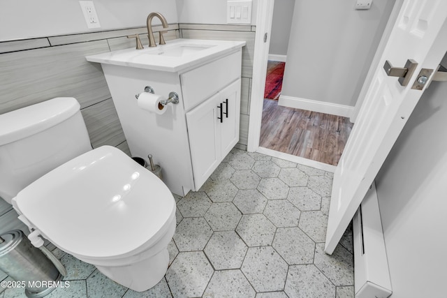 81 Falmouth Ave Unit 72, Whiting, NJ 08759 - half bath featuring vanity, tile walls, and tile patterned flooring