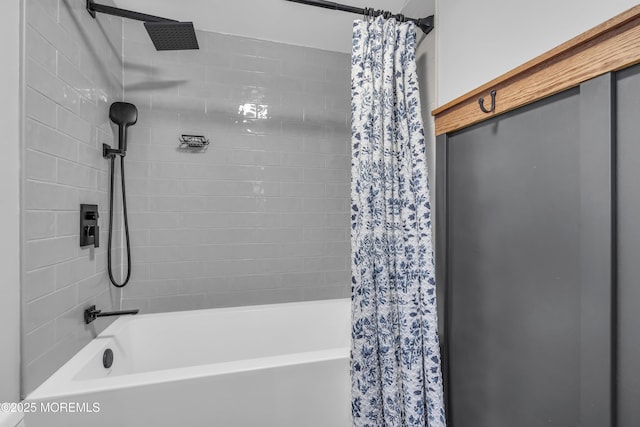 235 Willow Ln, Forked River, NJ 08731 - full bathroom with shower / tub combo with curtain