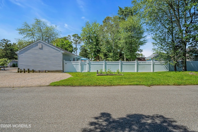 414 Riverview Rd, Forked River, NJ 08731 - view of yard with a gate