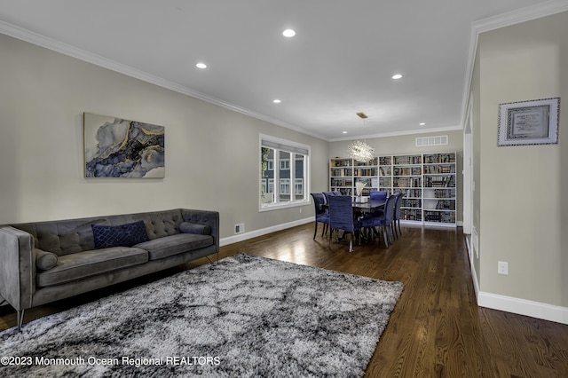7 Regal Ct, Lakewood, NJ 08701 - living area featuring wood finished floors, ornamental molding, and recessed lighting