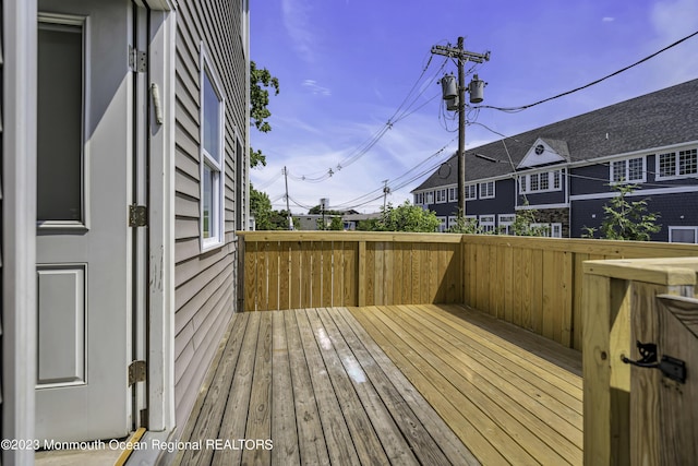 7 Regal Ct, Lakewood, NJ 08701 - view of deck