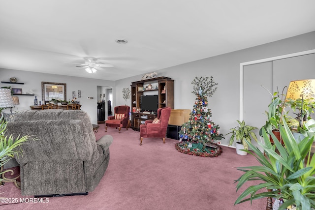8 Tijuana Ct, Toms River, NJ 08757 - carpeted living area with ceiling fan