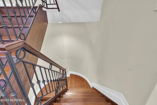 5 Champlain Ct, Lakewood, NJ 08701 - view of staircase