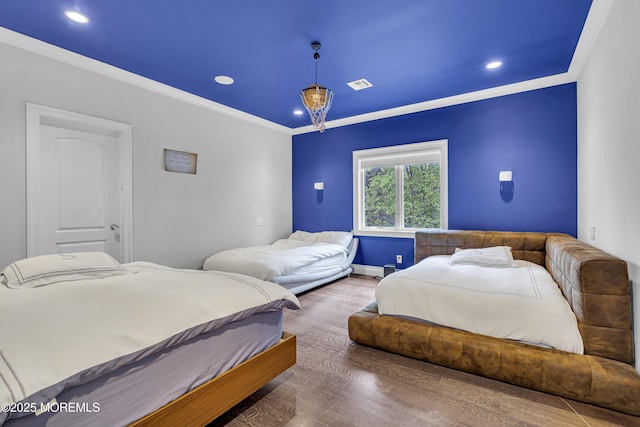 5 Champlain Ct, Lakewood, NJ 08701 - bedroom with wood finished floors, crown molding, and recessed lighting
