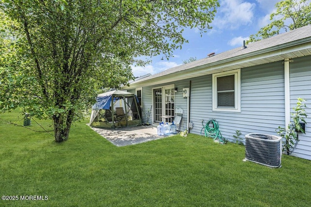 58 Hedge Dr, Lakewood, NJ 08701 - back of house with a gazebo, a lawn, and a patio