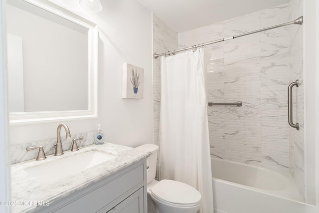 9 Maniwaki Ct, Toms River, NJ 08757 - full bathroom featuring vanity and shower / bath combo with shower curtain