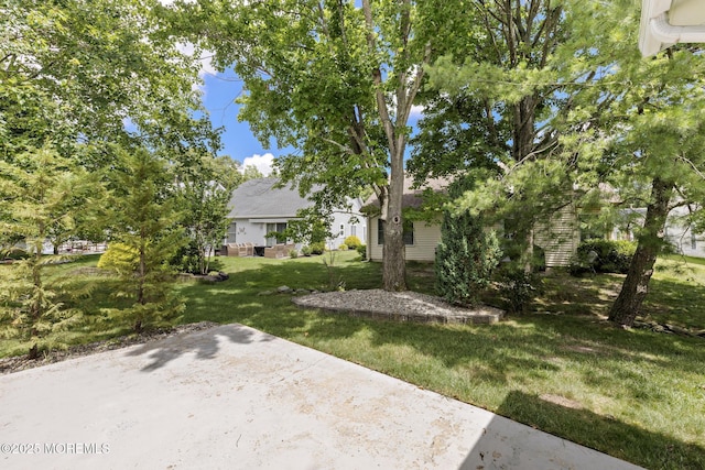 1887 Crimson Ct, Toms River, NJ 08755 - view of grassy yard