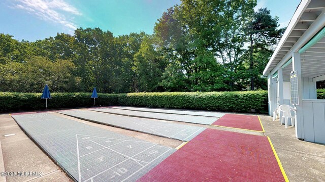 17 Kildare Ln, Jackson, NJ 08527