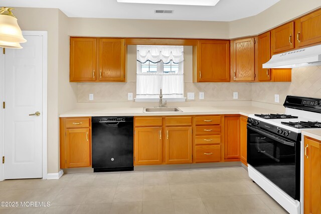 17 Kildare Ln, Jackson, NJ 08527