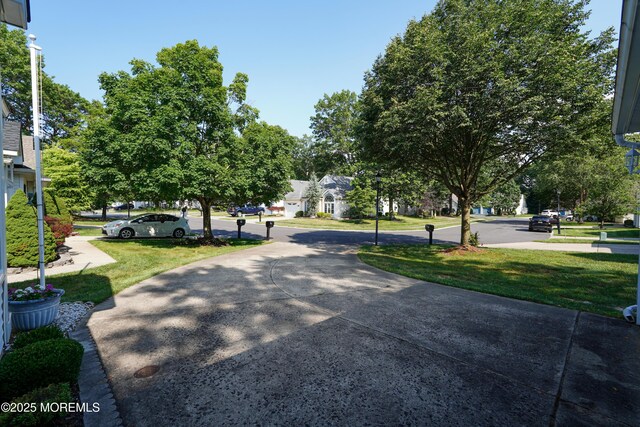 17 Kildare Ln, Jackson, NJ 08527