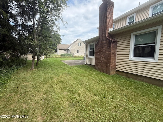 280 Mckinley Ave, Edison, NJ 08820 - view of yard featuring a patio area