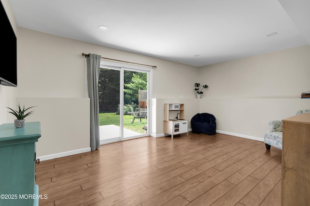 180 Grand Ave, Atlantic Highlands, NJ 07716 - living area featuring wood finished floors and recessed lighting