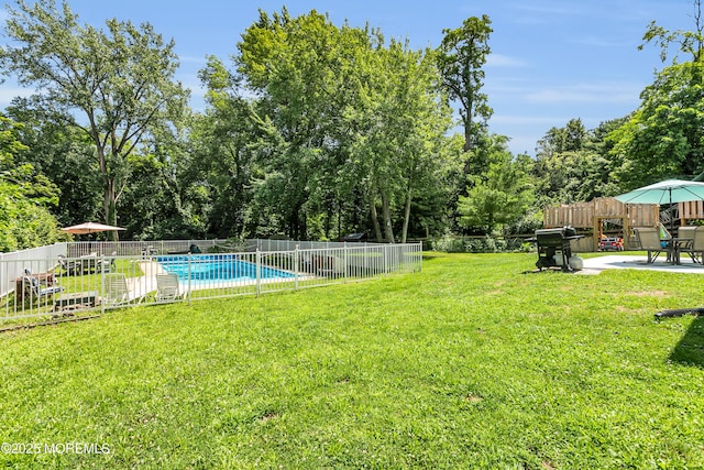 180 Grand Ave, Atlantic Highlands, NJ 07716 - fenced backyard with a patio area and view of wooded area