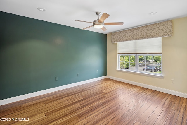 13 Jill Ct, Franklin Twp, NJ 08873 - spare room featuring a ceiling fan, wood finished floors, and recessed lighting
