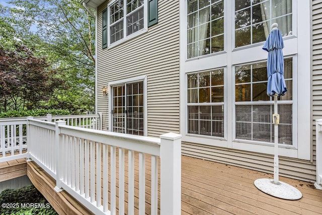 106 Tarpon Dr, Sea Girt, NJ 08750 - view of wooden deck