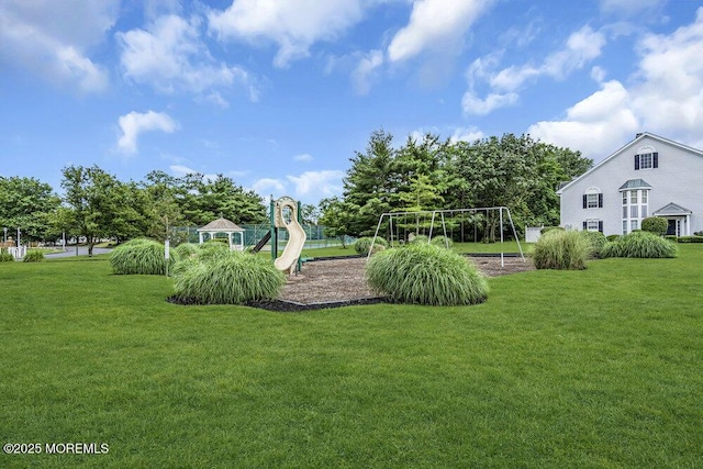 106 Tarpon Dr, Sea Girt, NJ 08750 - view of green lawn