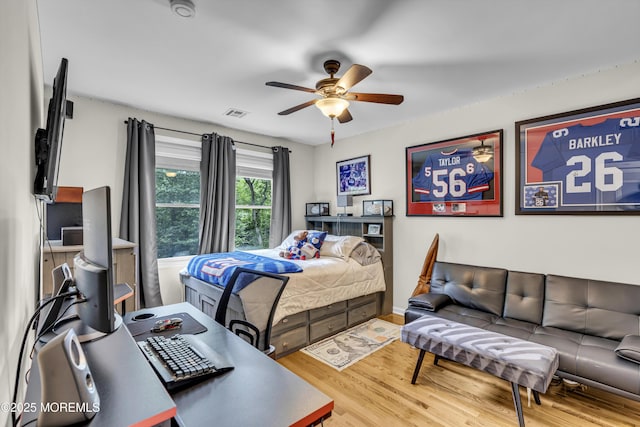 2 Shady Oak Ct, Millstone, NJ 08535 - bedroom featuring wood finished floors and a ceiling fan