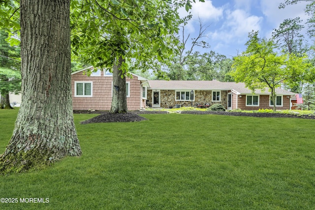14 Copperfield Ct, Eatontown, NJ 07724 - view of front of property with a front yard and stone siding