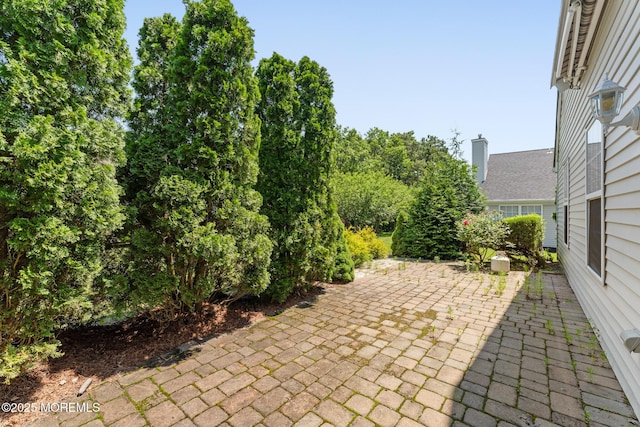 31 Strawberry Ln, Lakewood, NJ 08701 - view of patio / terrace