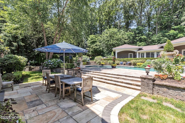 9 Withers Ln, Atlantic Highlands, NJ 07716 - view of patio / terrace featuring outdoor dining area