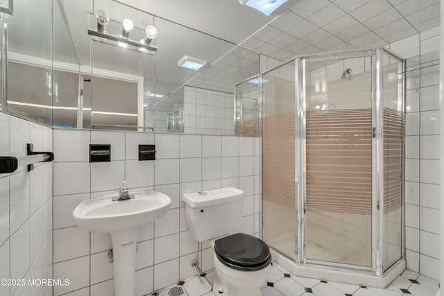 18 Rowena Rd, Manalapan, NJ 07726 - full bath featuring tile walls and a shower stall