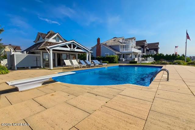 288 Dutchmans Point Rd, Mantoloking, NJ 08738