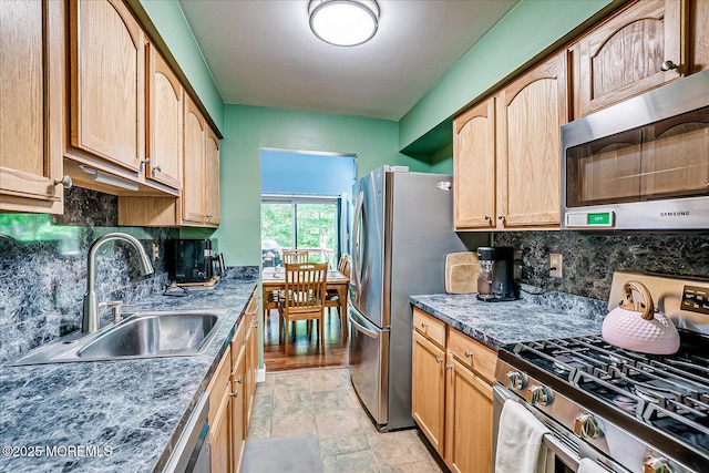 76 Letts Ct, Matawan, NJ 07747 - photo 8